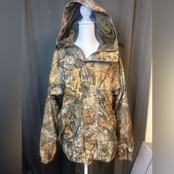 Cabela's Women's Camouflage Rain Jacket - Picture 1 of 6